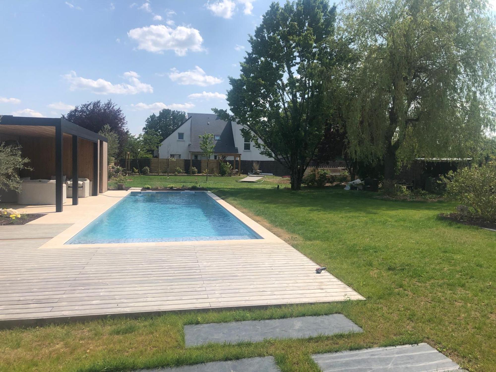 Le Celadon Larcay Exterior photo